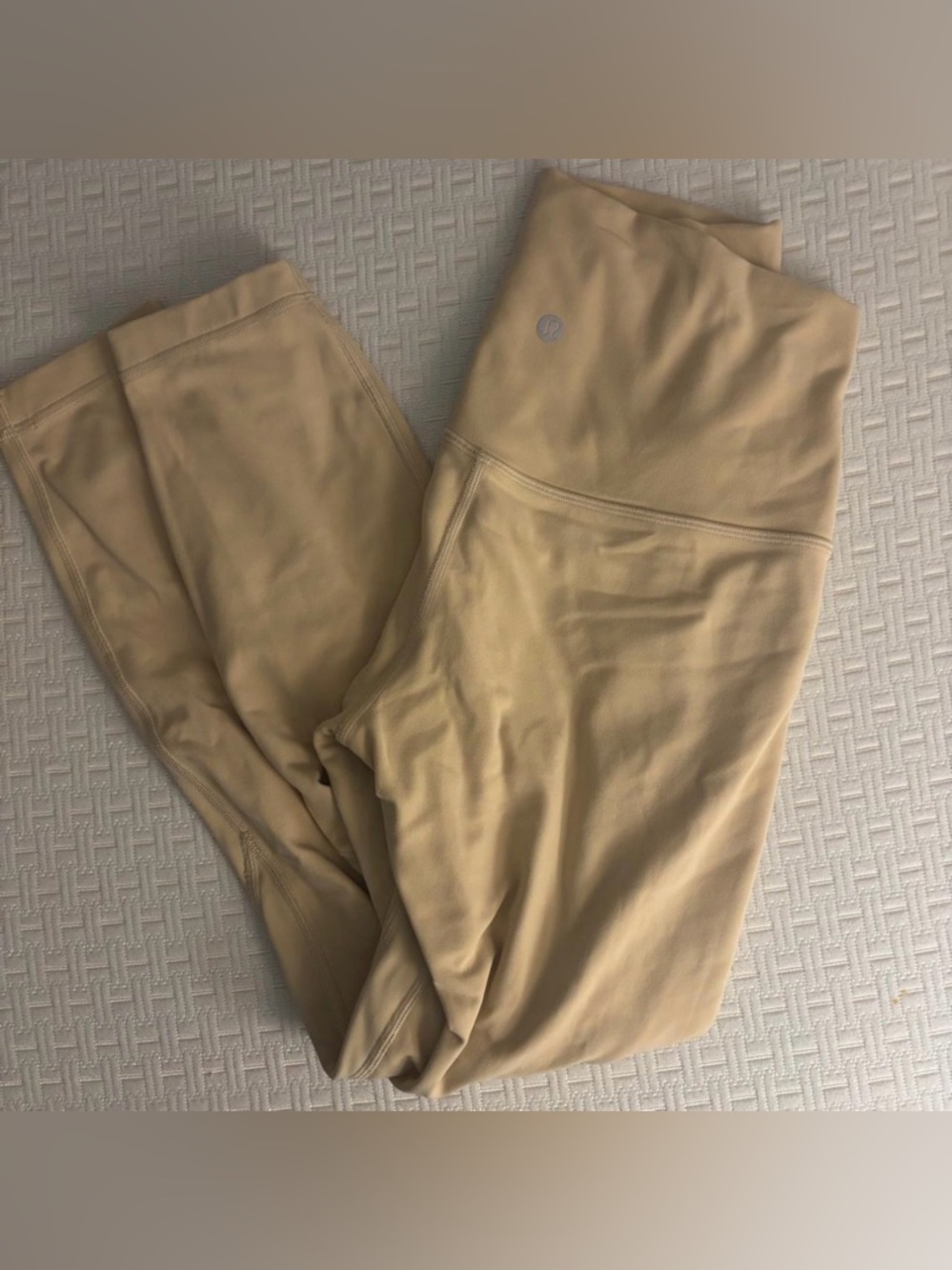 Butter Yellow Lululemon align leggings